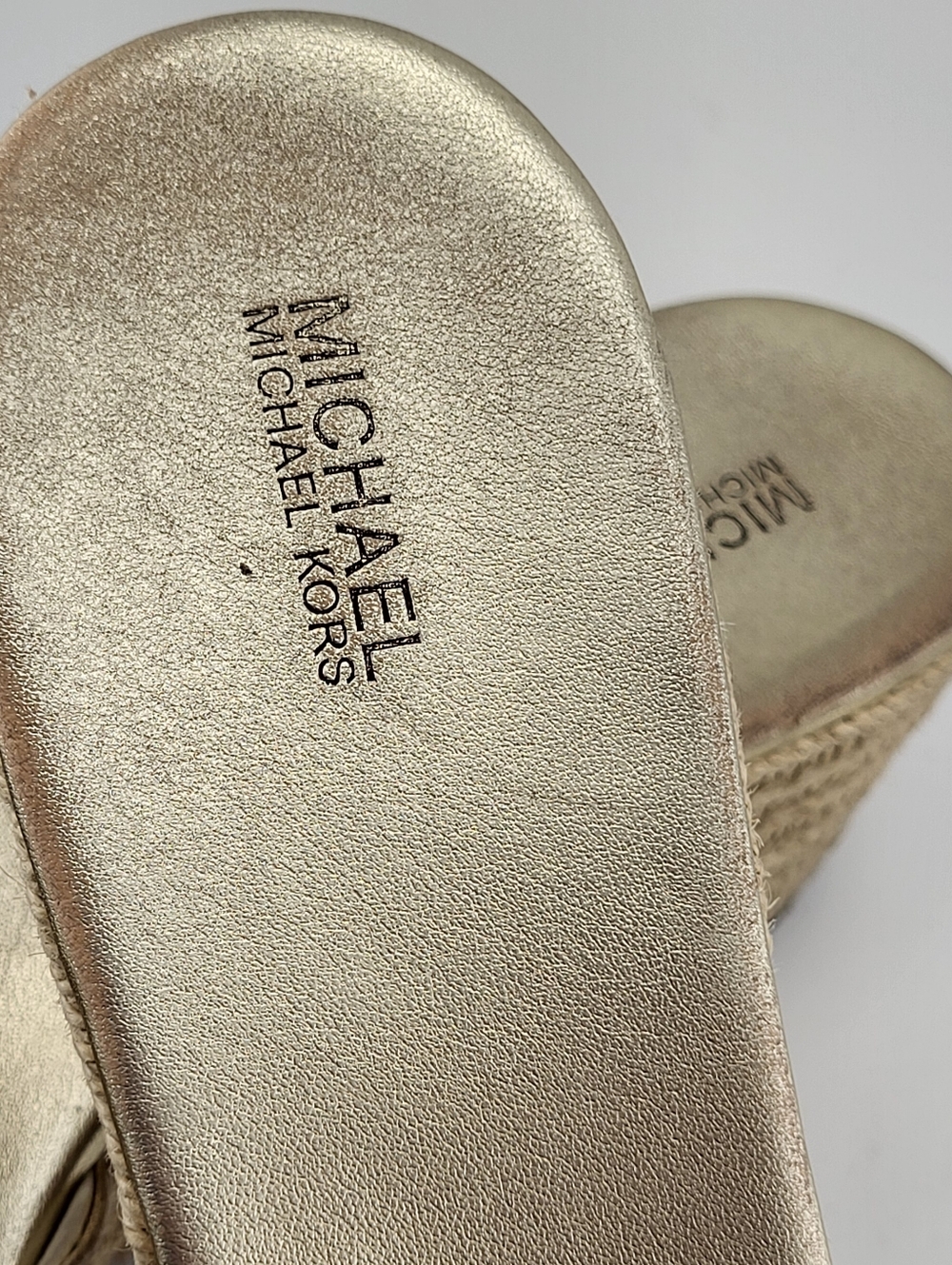 Michael Kors Metallic Gold Espadrille Platform Slide Sandals Leather Upper 9M - Picture 6 of 10